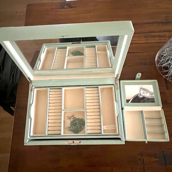 Pottery Barn Storage & Organization Pottery Barn Mckenna Leather